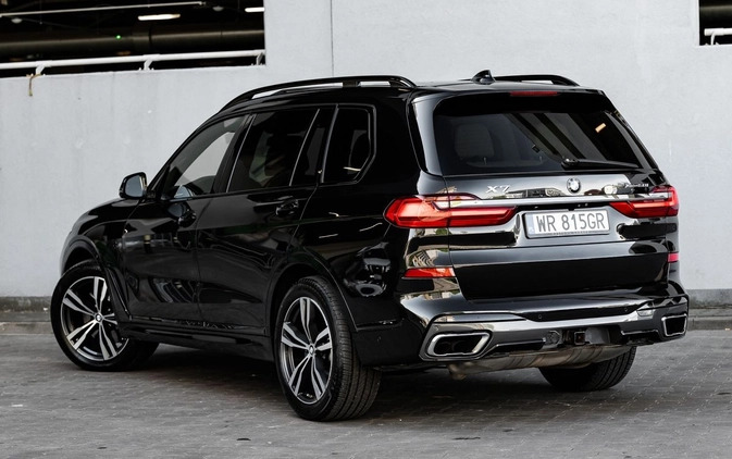 BMW X7 cena 259000 przebieg: 178000, rok produkcji 2019 z Kielce małe 562